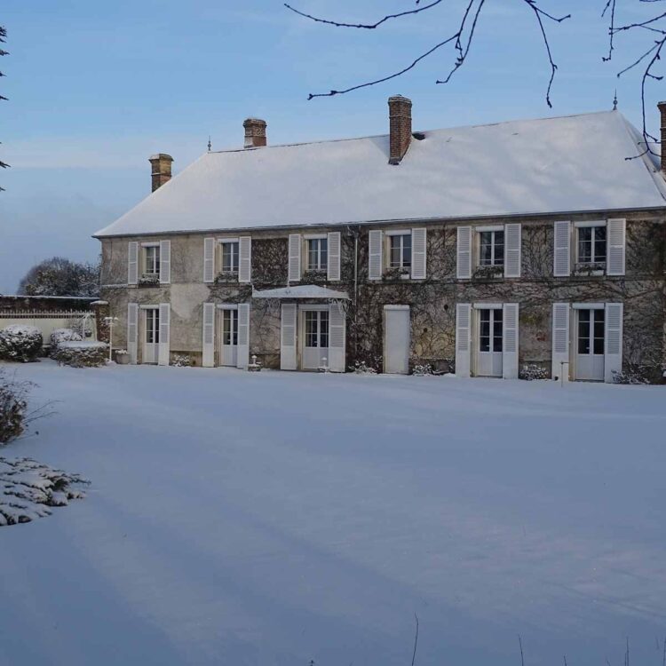 030-lmb under the snow